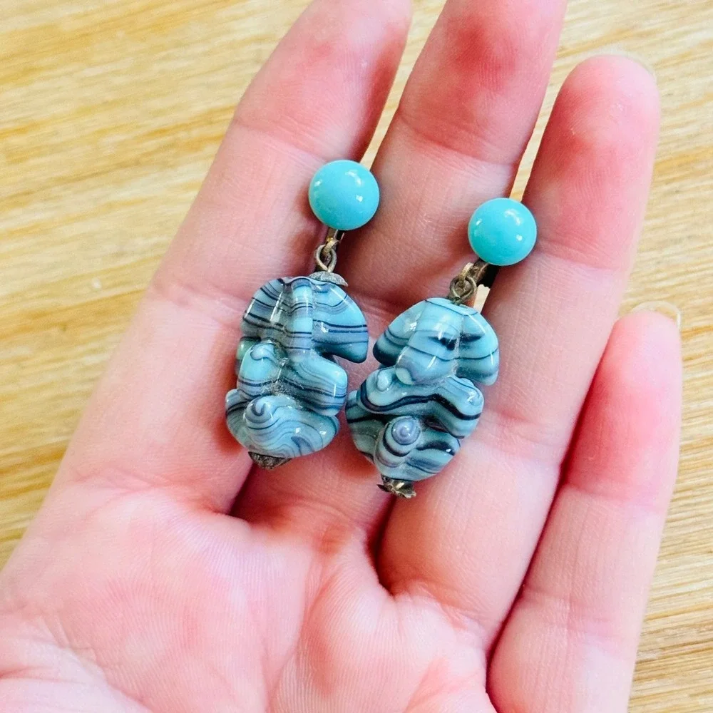 VTG Art Deco Screw Back Swirl Glass Earrings Blue Pastel Marbled Dangle Flapper